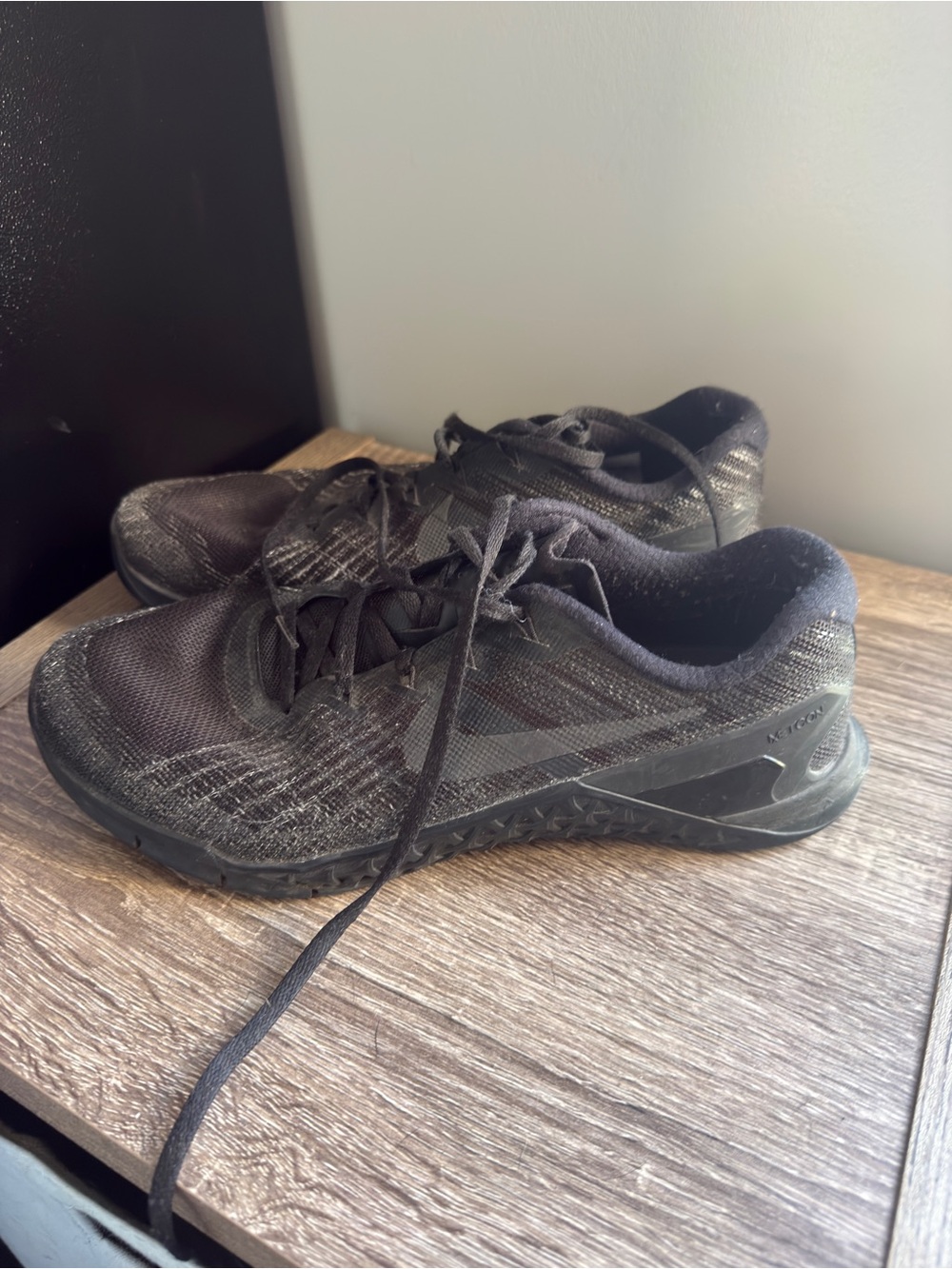Mens Nike Metcon 2’s, Size 9